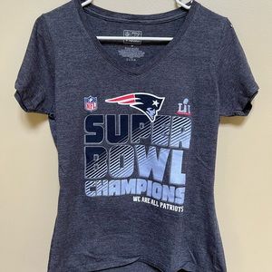 Womens v neck Patriots super bowl t shirt